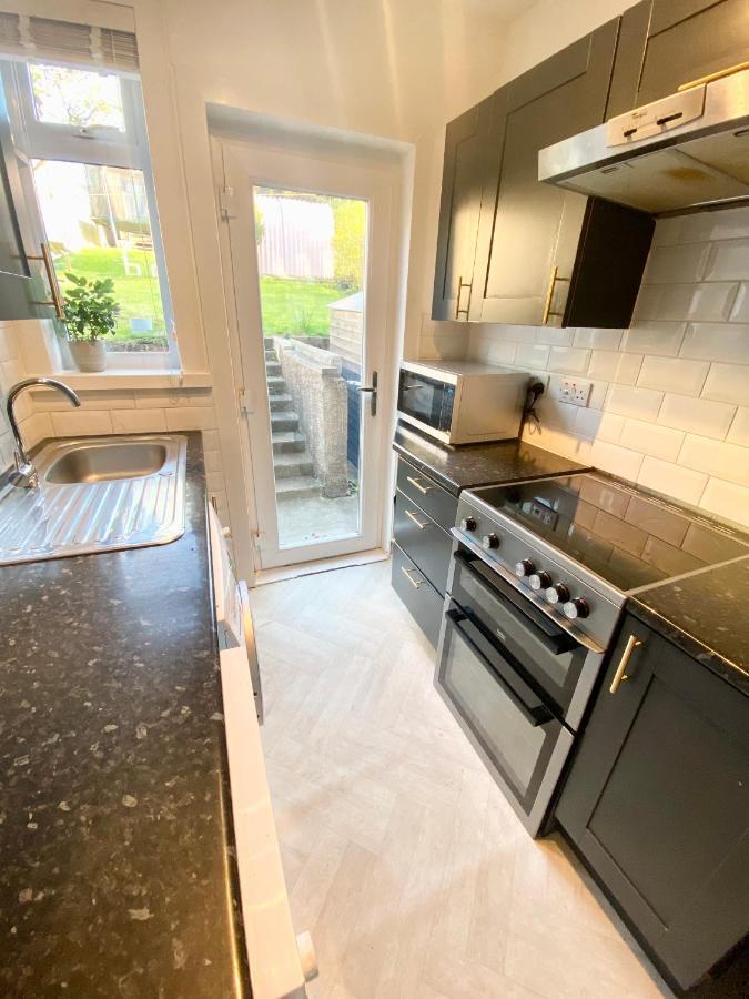 Sunny, Stylish 2-bed In Morningside *