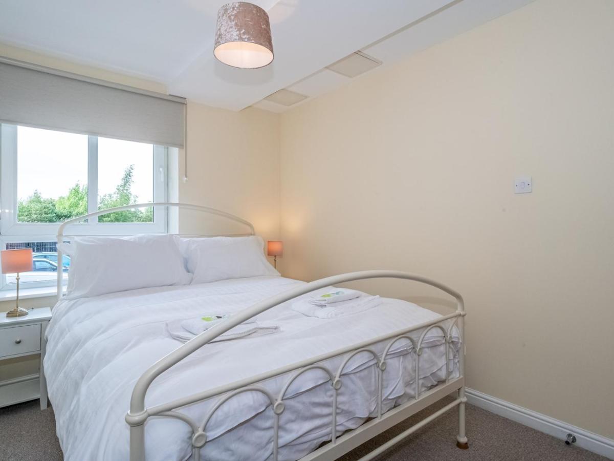 Pass The Keys Modern And Spacious 2 Beds Flat With Free Parking Apartment Edinburgh