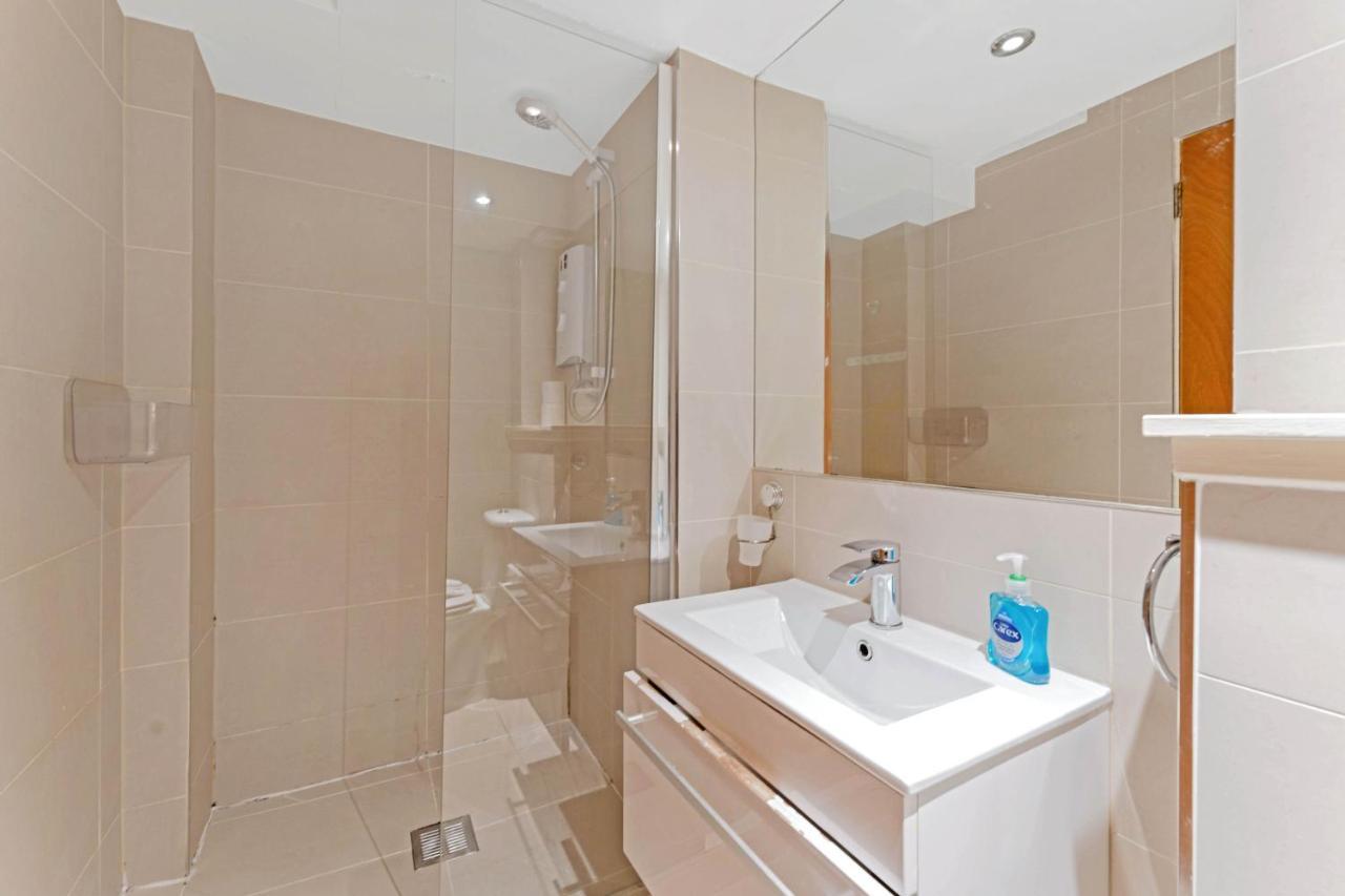 Duplex 3 Bedroom Mezzanine - Heart Of *