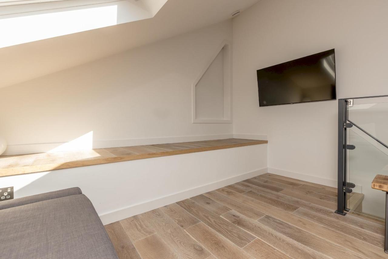 Appartement Pass The Keys Stunning 3 Bed Loft Style With Free Parking EDI