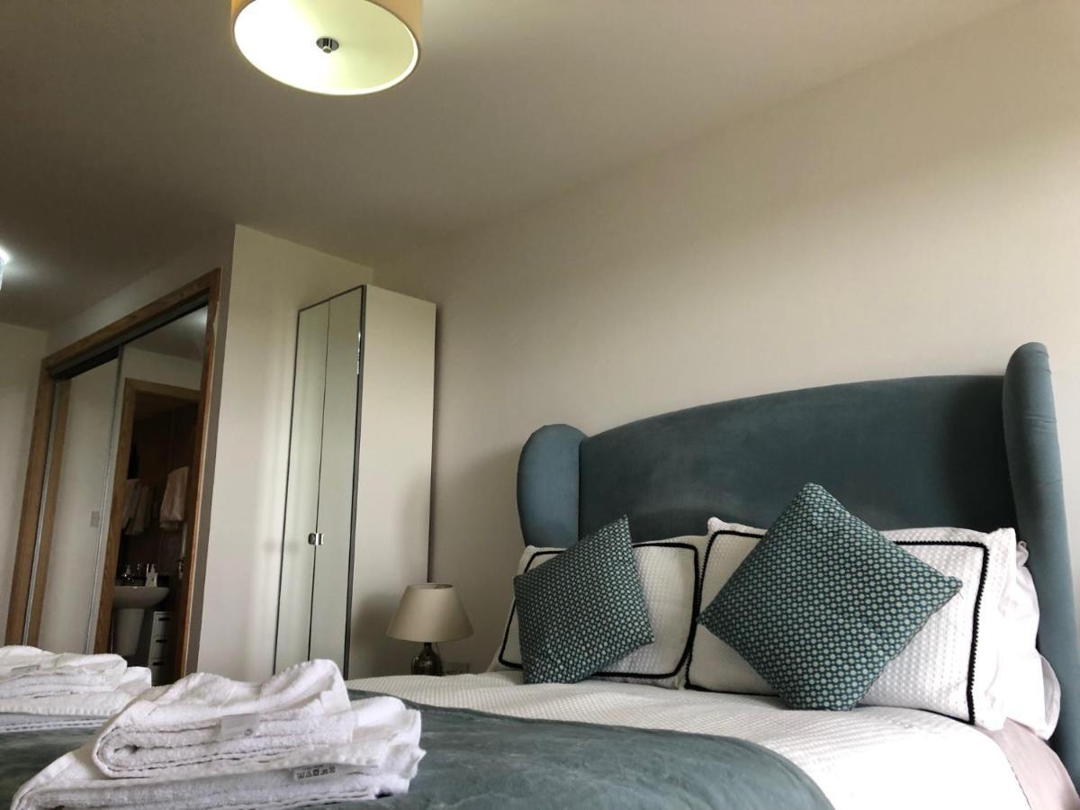 Stunning 3 Large Bedrooms 2 Bathrooms In Harbour Édimbourg