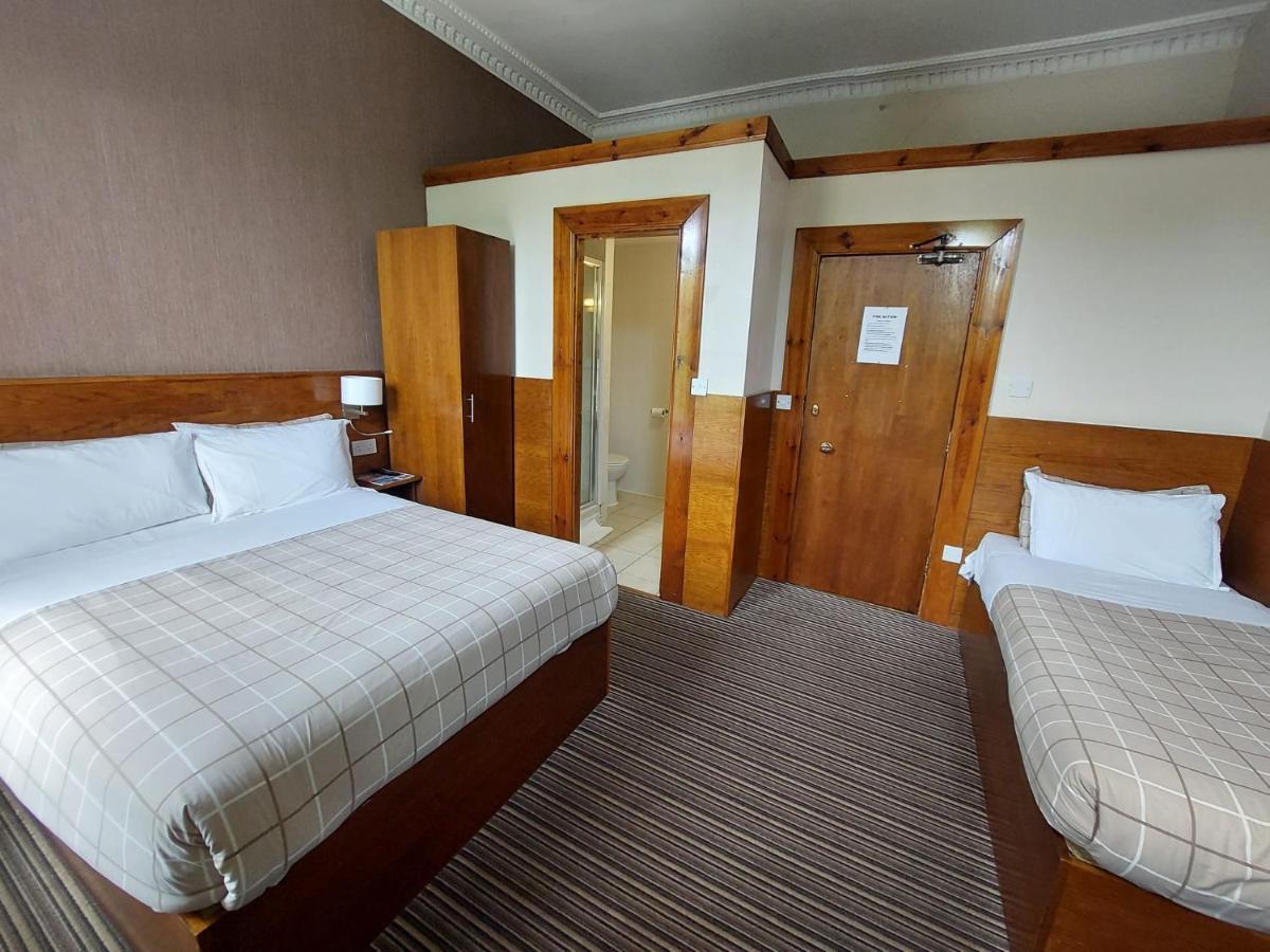 House Hotel