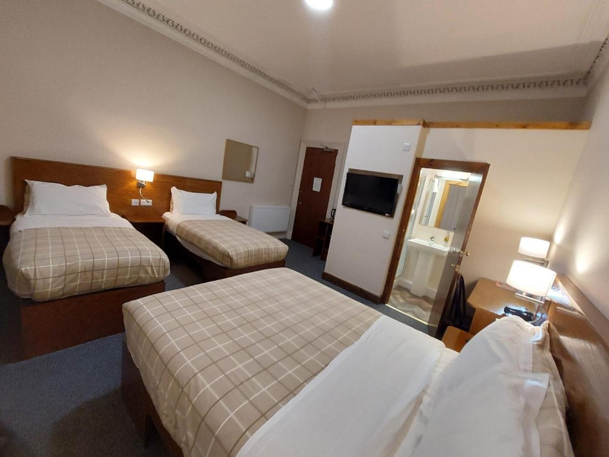 House Hotel