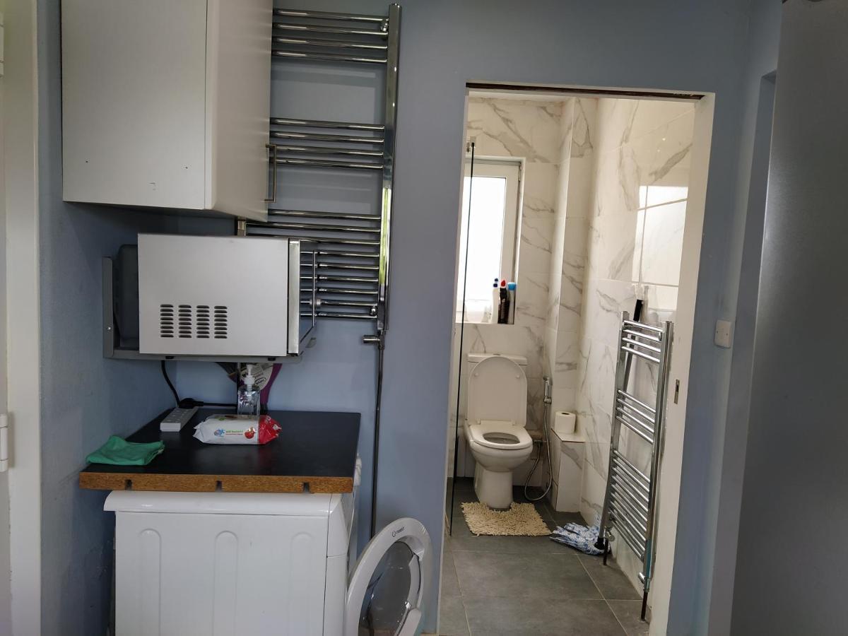 Self Catering Studio Flat EDI