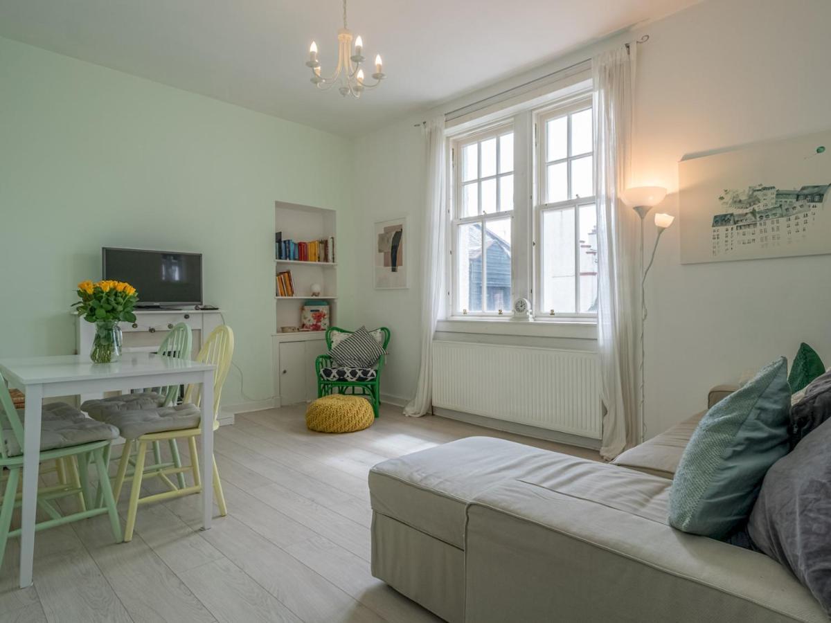 Pass The Keys Spacious Flat At Royal Mile Apartment *