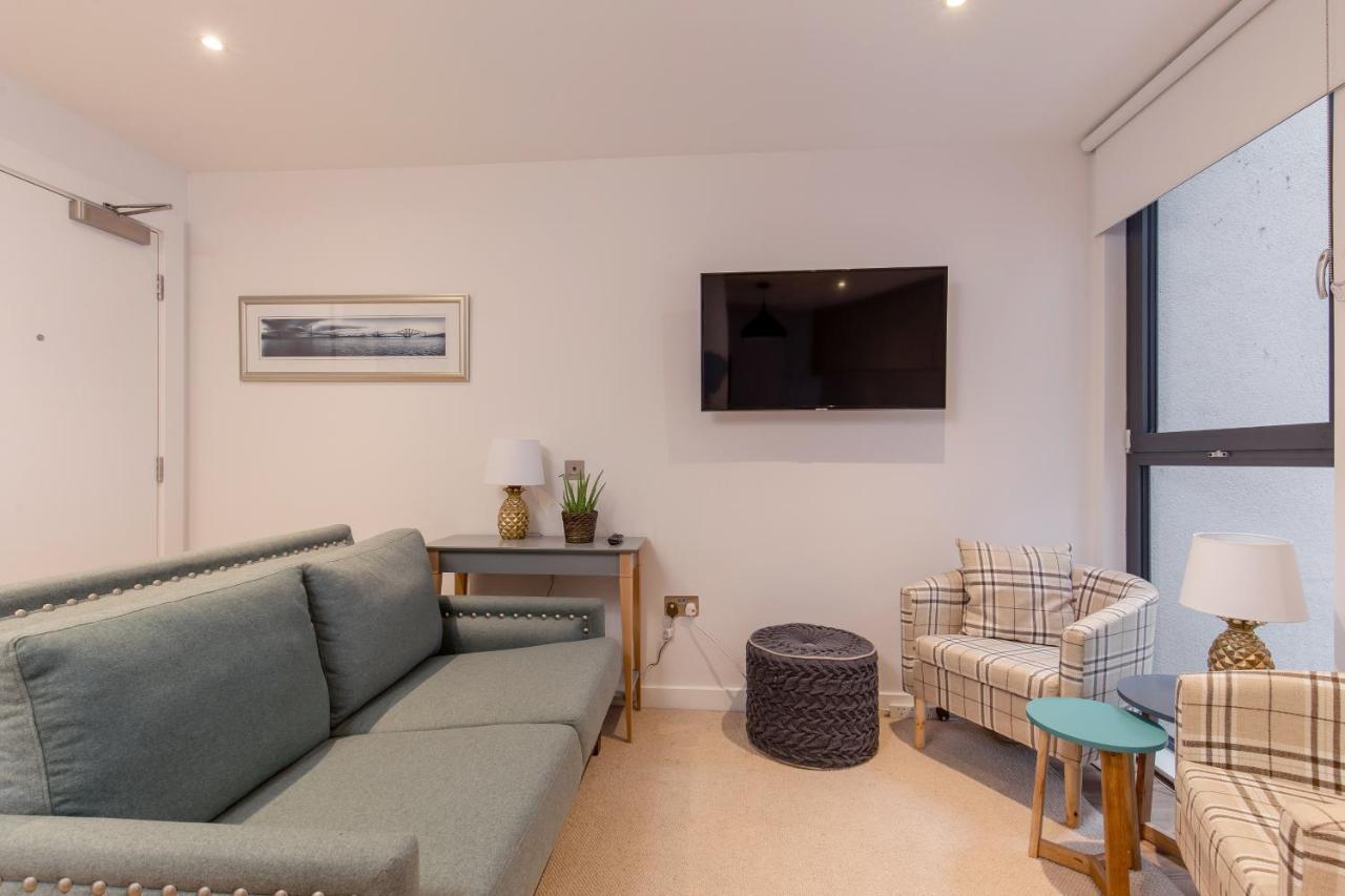 Apartment Sophisticated Studio For 2 W/ Edin Castle Views *