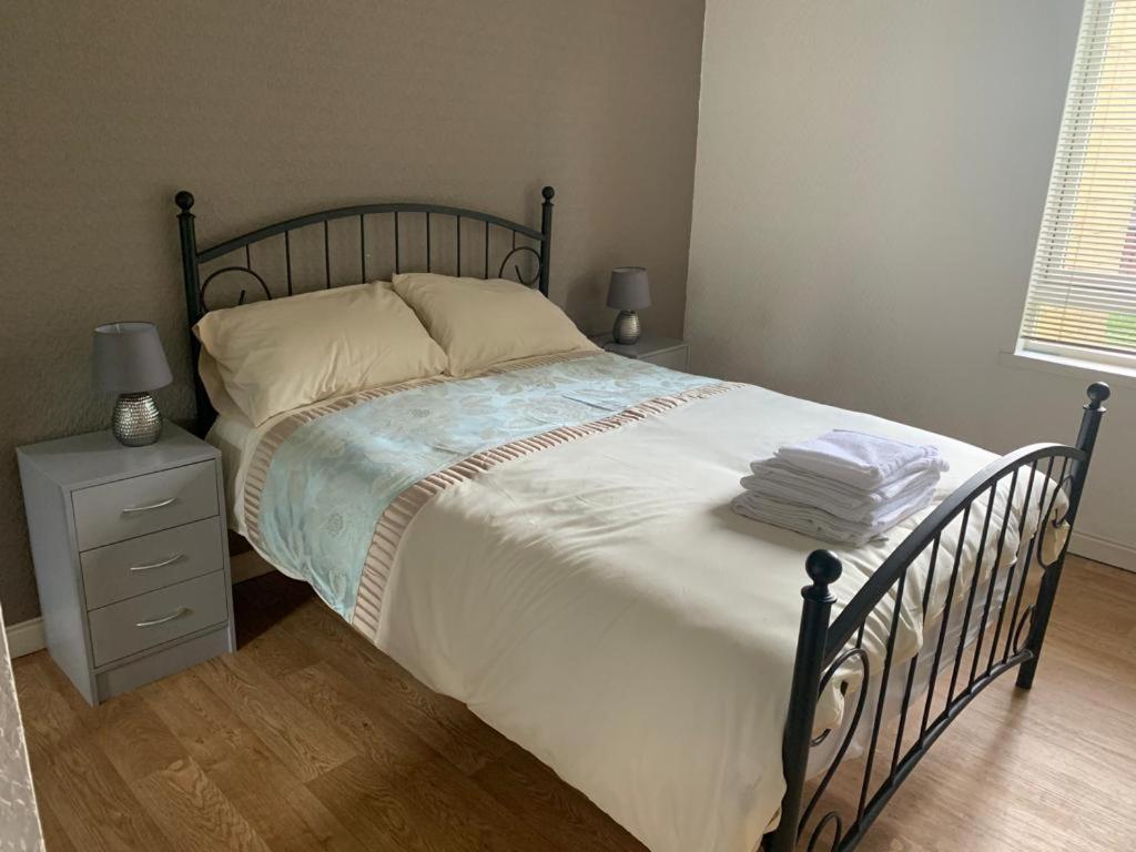 2 Bedroom Appartement *