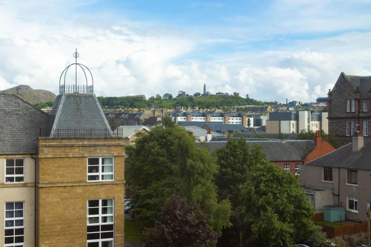 Stylish 2 Bedroom Near The Centre