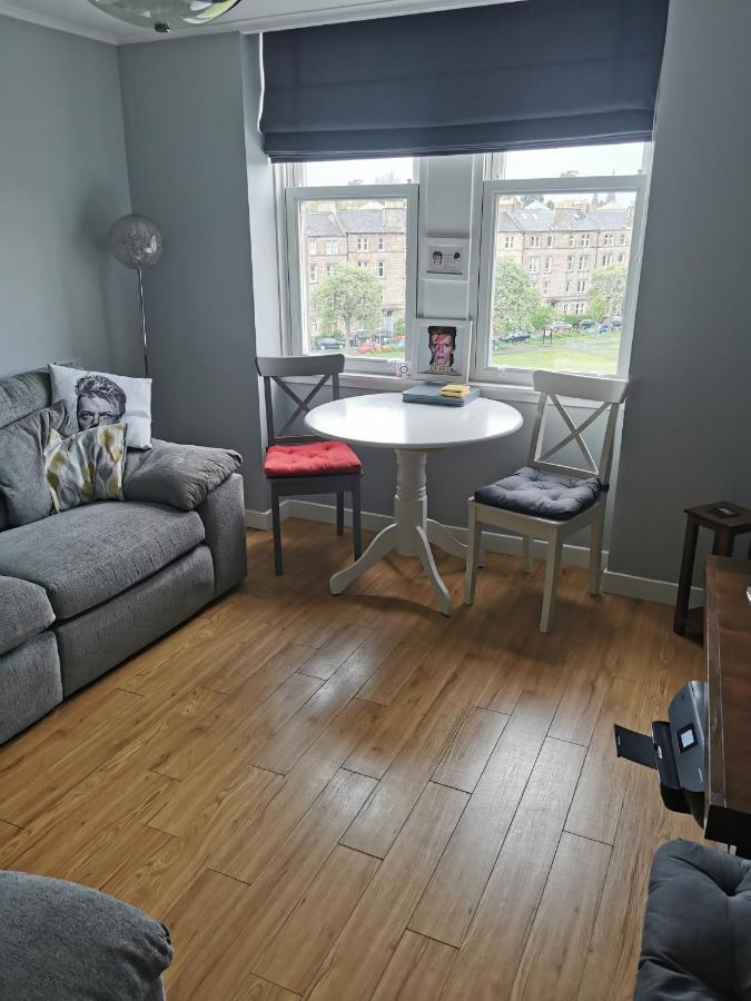 2 Bedroom With Park View Edinburgh