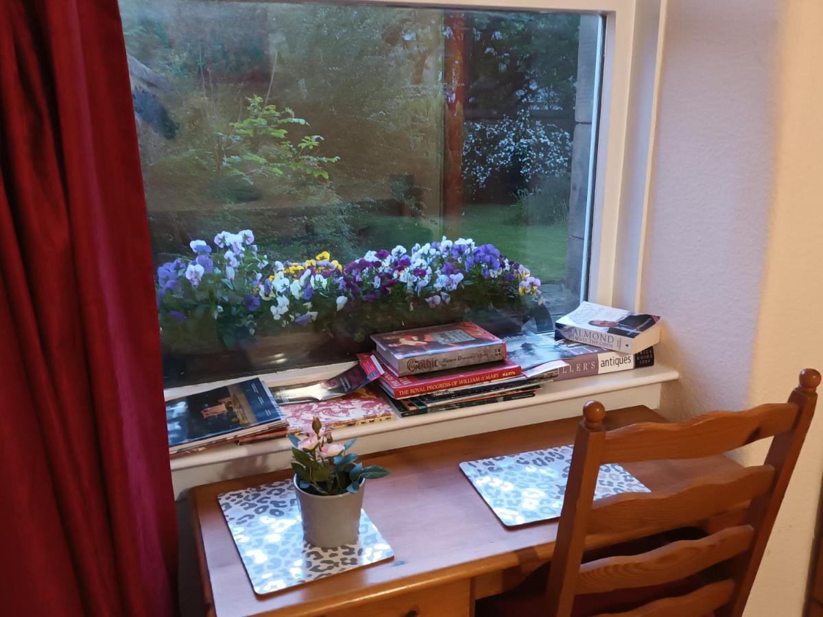 Apartment Victorian 3 Bedroom With Free Parking And Private Garden