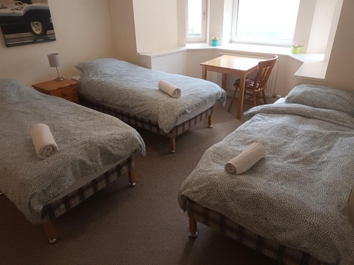 Appartement Modern With Free Parking And Private Garden