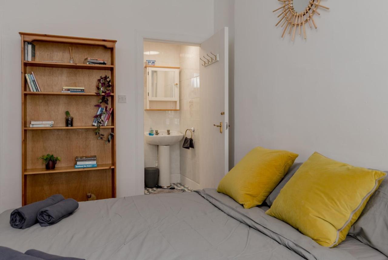 Stylish Flat In With Private Garden