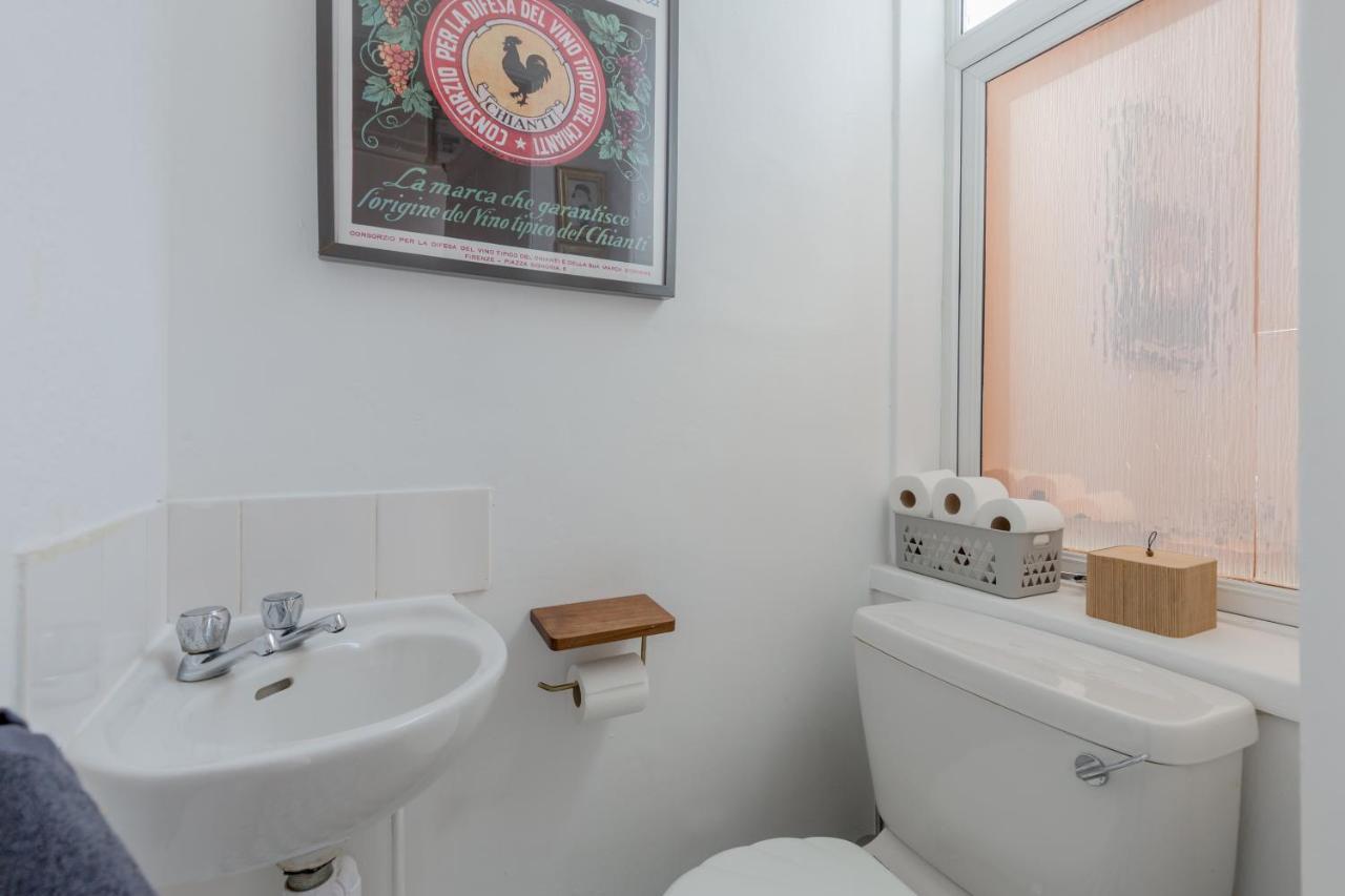 Stylish Flat In With Private Garden *