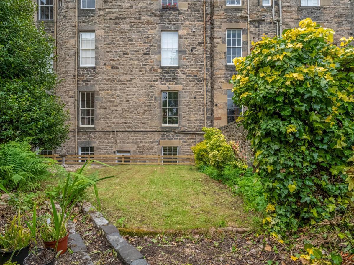 Pass The Keys Superb 3beds House In Chic Area Of The Centre