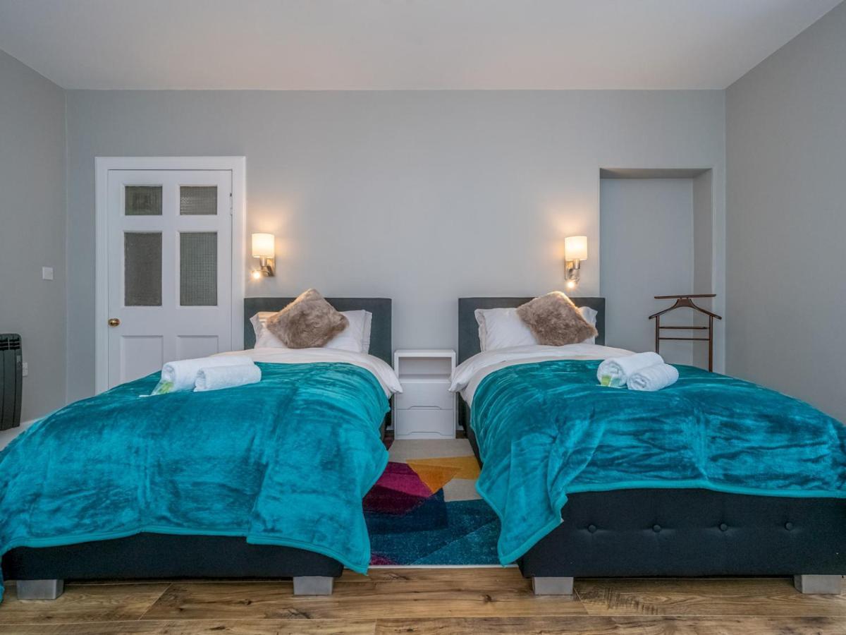 Pass The Keys Superb 3beds House In Chic Area Of The Centre *