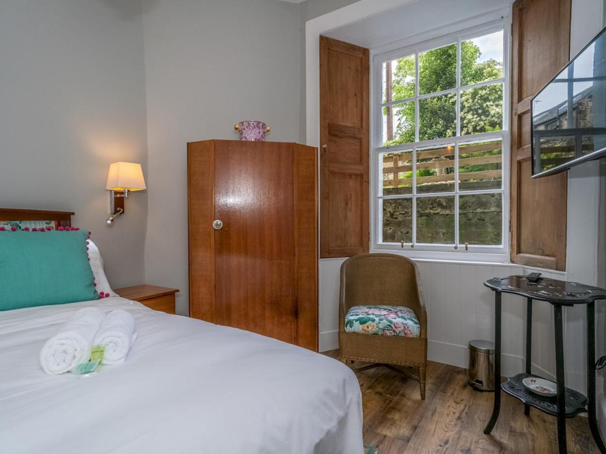 Pass The Keys Superb 3beds House In Chic Area Of The Centre