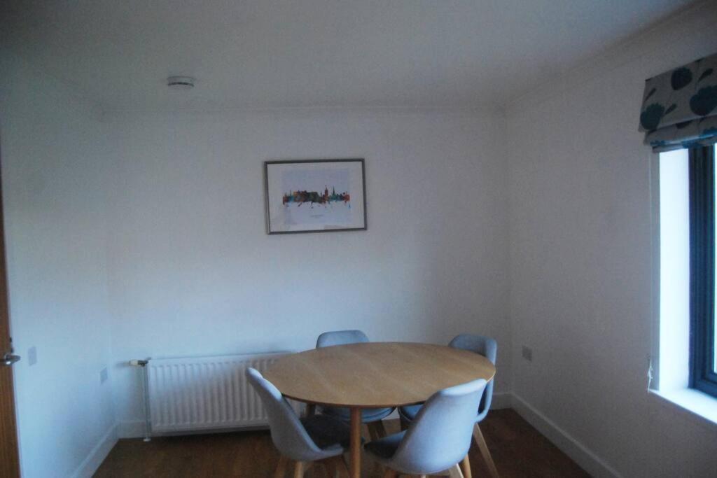Two Bed Flat Close To Arthur's Seat And Apartment Edinburgh