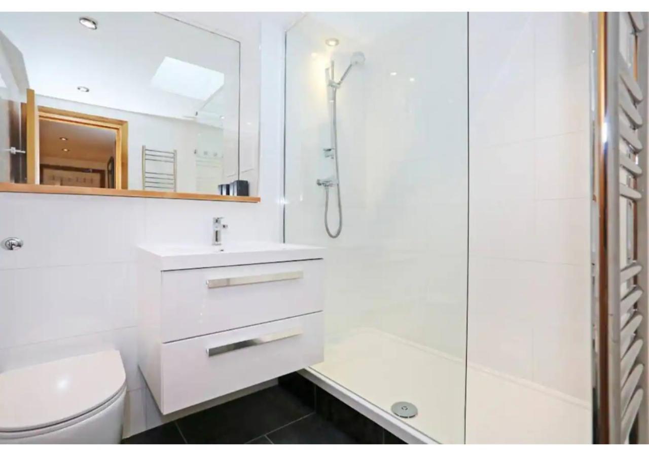 Apartment Altido Cosy 2-bed Apt In The Old Town With Mezzanine EDI