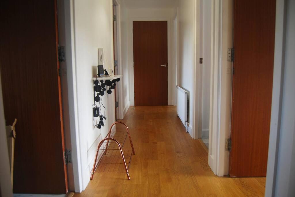 Two Bed Flat Close To Arthur's Seat And Apartment