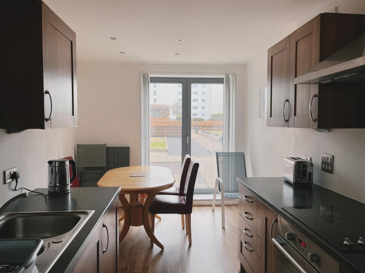 Stunning Waterfront Western Harbour Appartement *