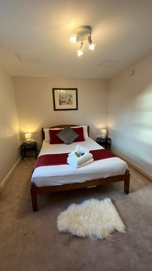 Centre - Powderhall Modern Spacious 2 Bedroom With Free Parking
