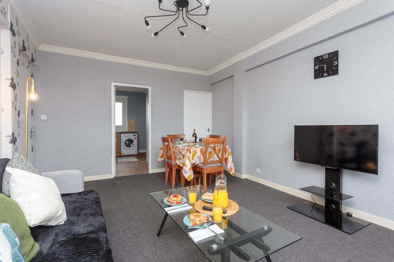 Spacious 3db -15 Minutes From Centre *