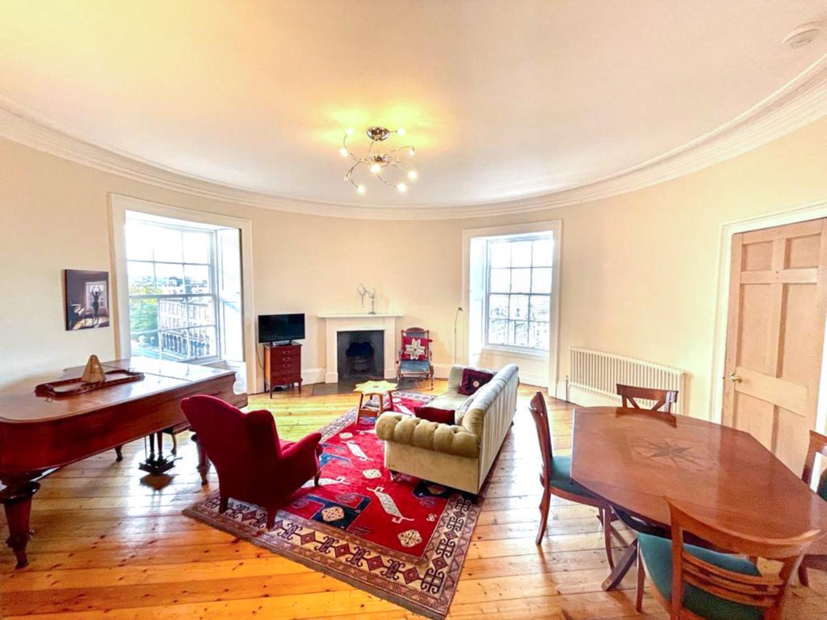 Apartment Incredible St Andrew's Sq - 2 Bed In The Sky *