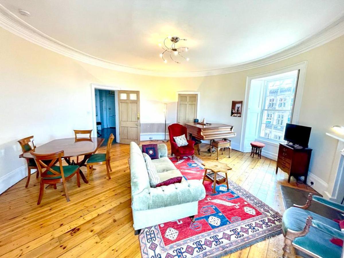 Apartment Incredible St Andrew's Sq - 2 Bed In The Sky *