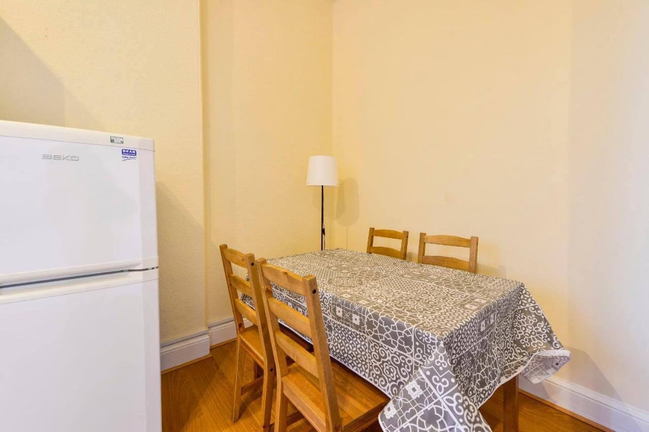 Guestready - Enchanting 2 Bedroom Flat Near Edinburgh's Old Town * Édimbourg