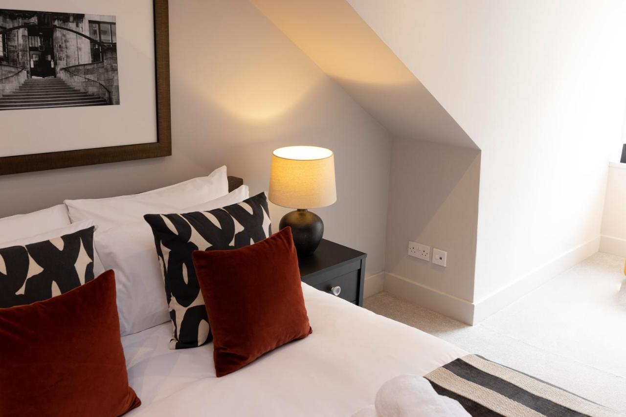 Joivy Luxury Flat Near Castle Apartment Edinburgh
