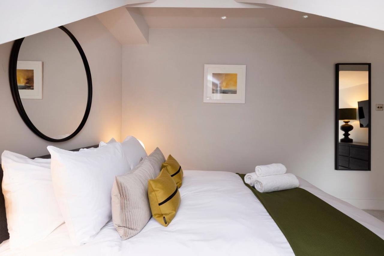 Joivy Luxury Flat Near Castle Apartment *