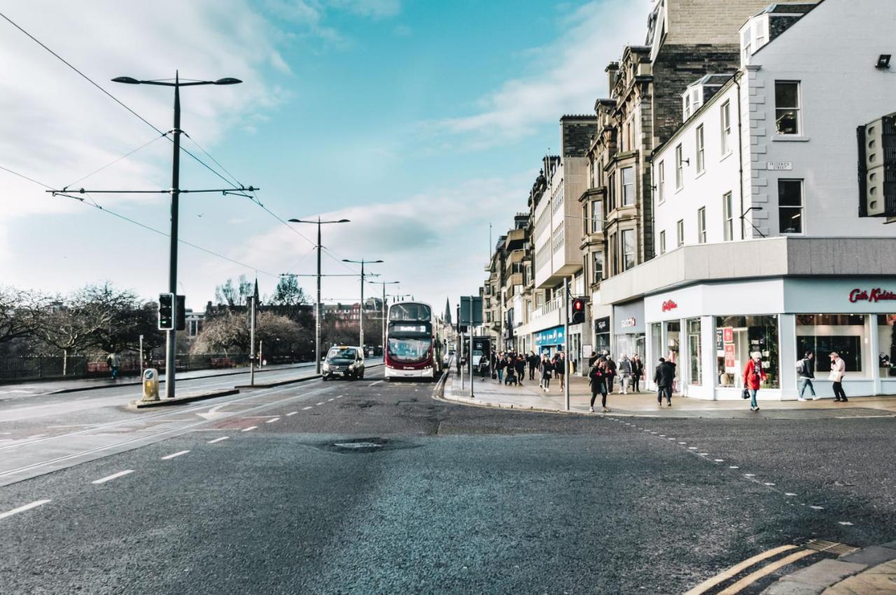 Edinburgh City Centre Aishia/Sakina Apartment