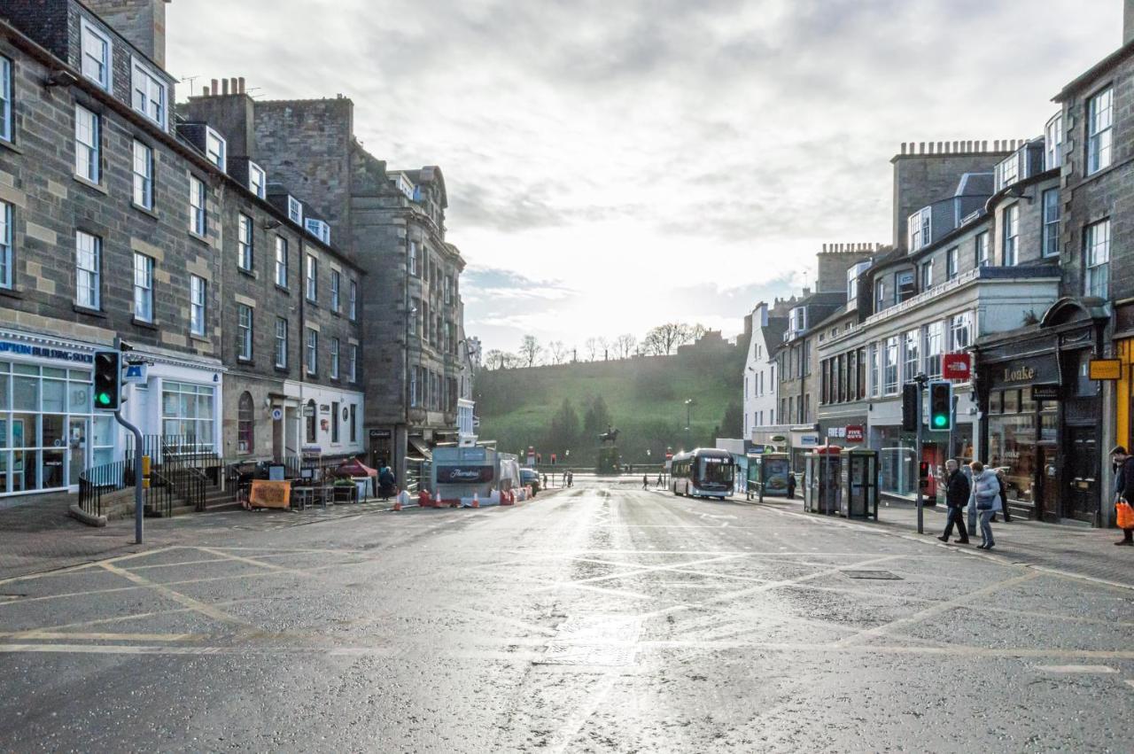 Edinburgh City Centre Aishia/Sakina Apartment * EDI