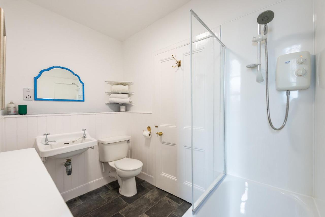 Apartment Luxury 3 Bedroom On Edinburgh's Royal Mile *