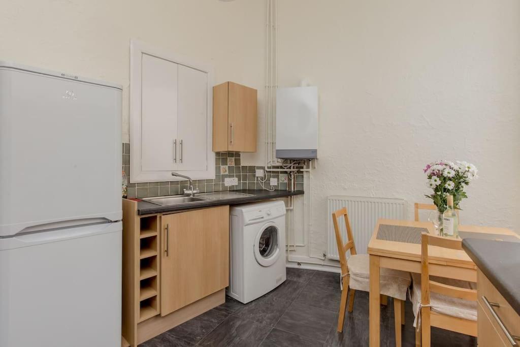 St Quarter 2 Bed