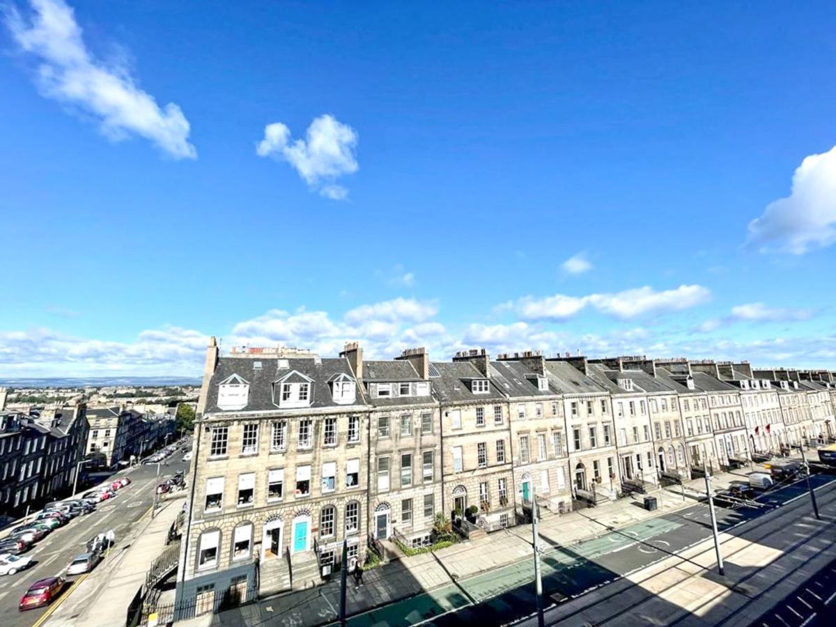 Incredible St Andrew's Sq - 2 Bed In The Sky Apartment