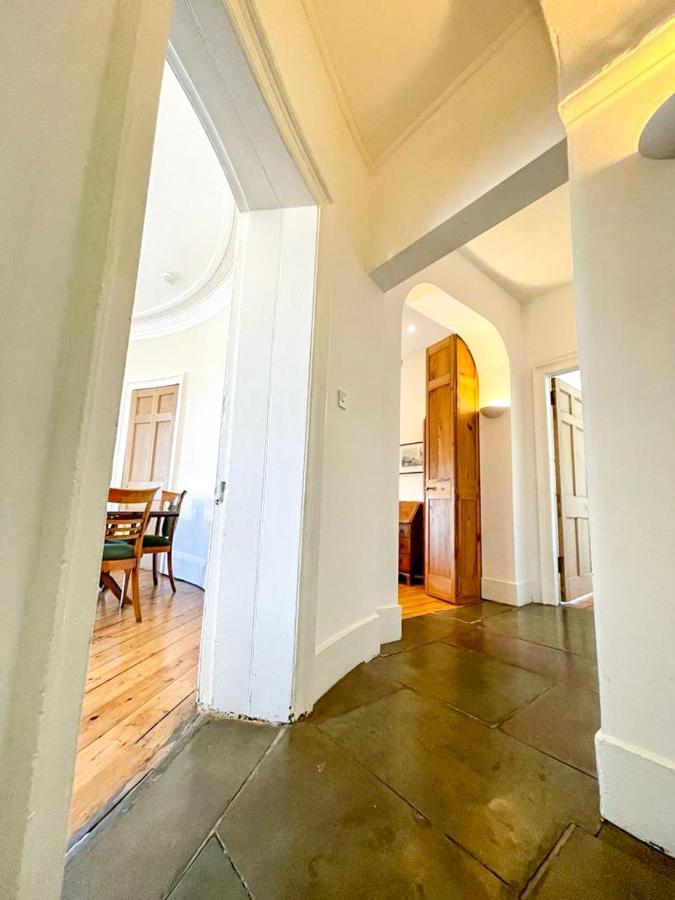 Apartment Incredible St Andrew's Sq - 2 Bed In The Sky