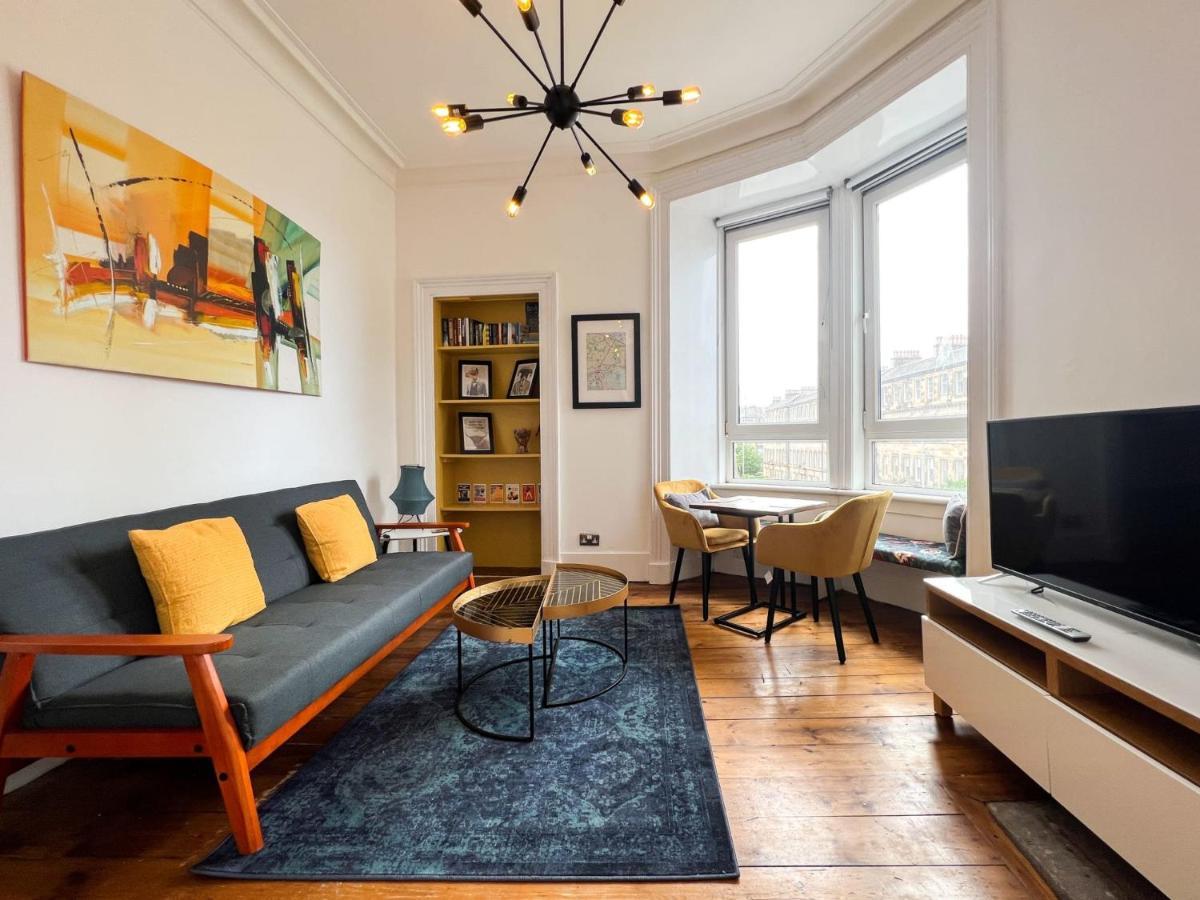Bohemian 1br Flat In Abbeyhill *