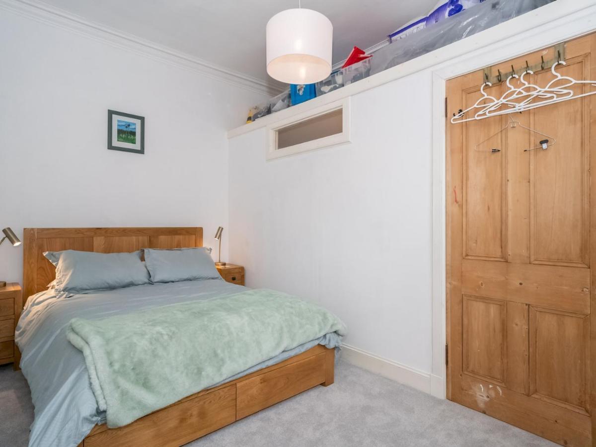 Appartement Pass The Keys Renovated 2bed Flat In Quiet Area Near The Meadows