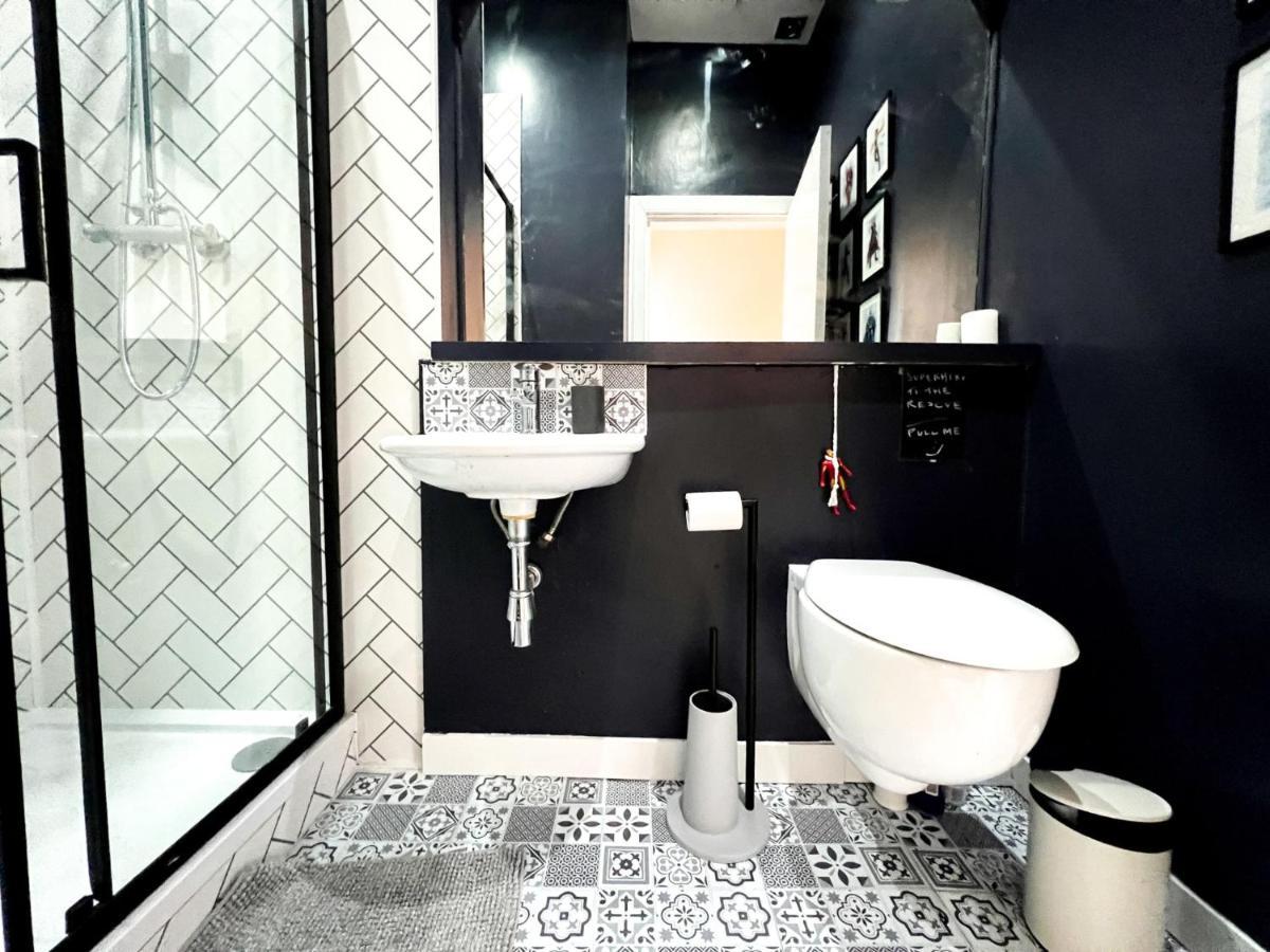 Bohemian 1br Flat In Abbeyhill Édimbourg