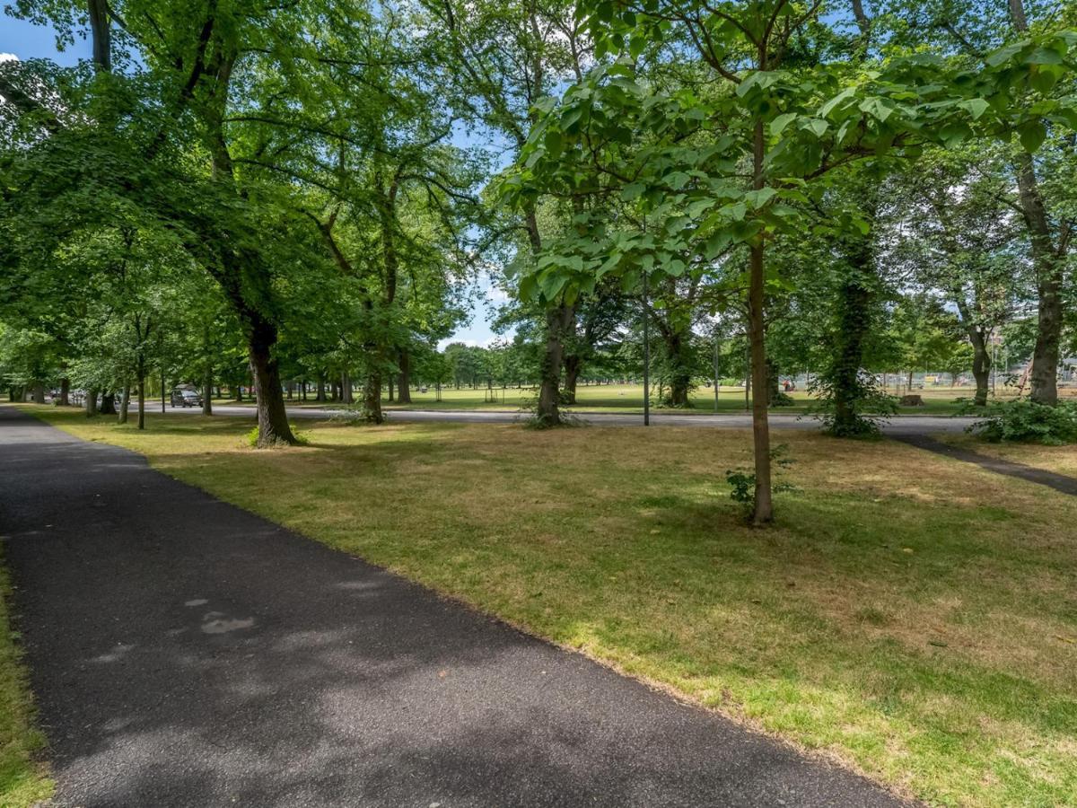 Pass The Keys Renovated 2bed Flat In Quiet Area Near The Meadows Apartment Edinburgh