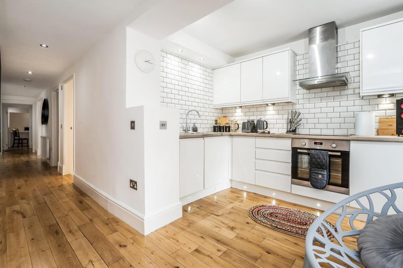Ferienhaus Cozy With Character Large 2 Bedroom Main Door With Garden EDI