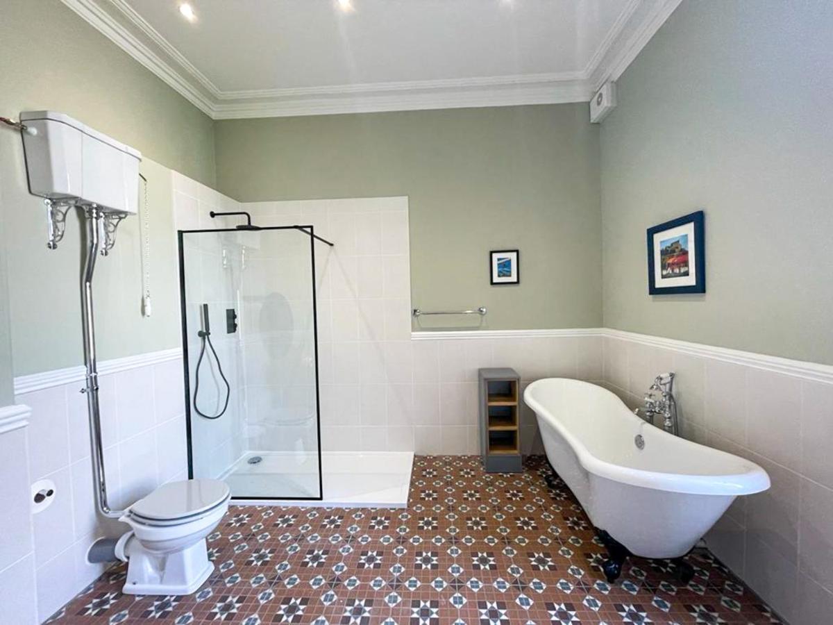 Remarkable 5br Townhouse With Garden, Sleeps 12 * Édimbourg