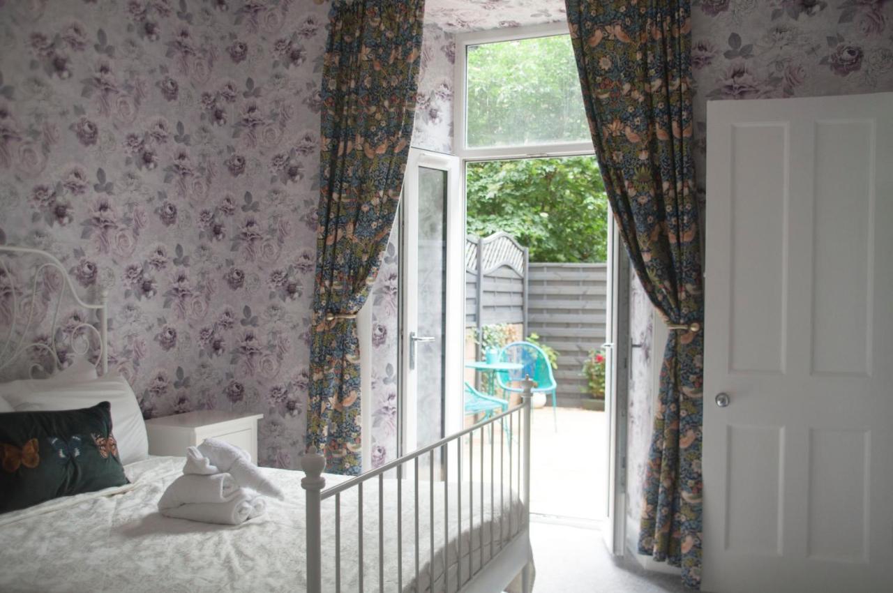Family - Skye - Private Members Club Apartment EDI