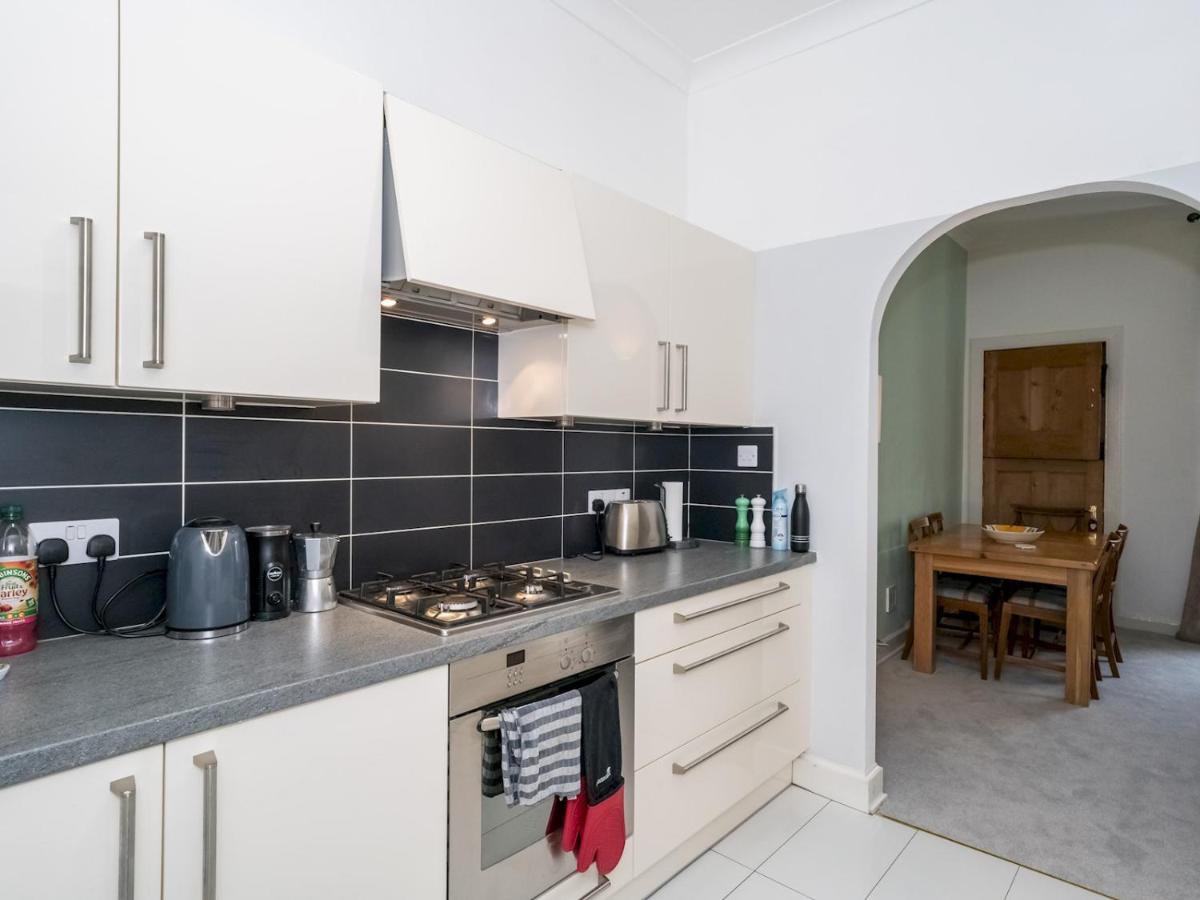 Pass The Keys Renovated 2bed Flat In Quiet Area Near The Meadows *