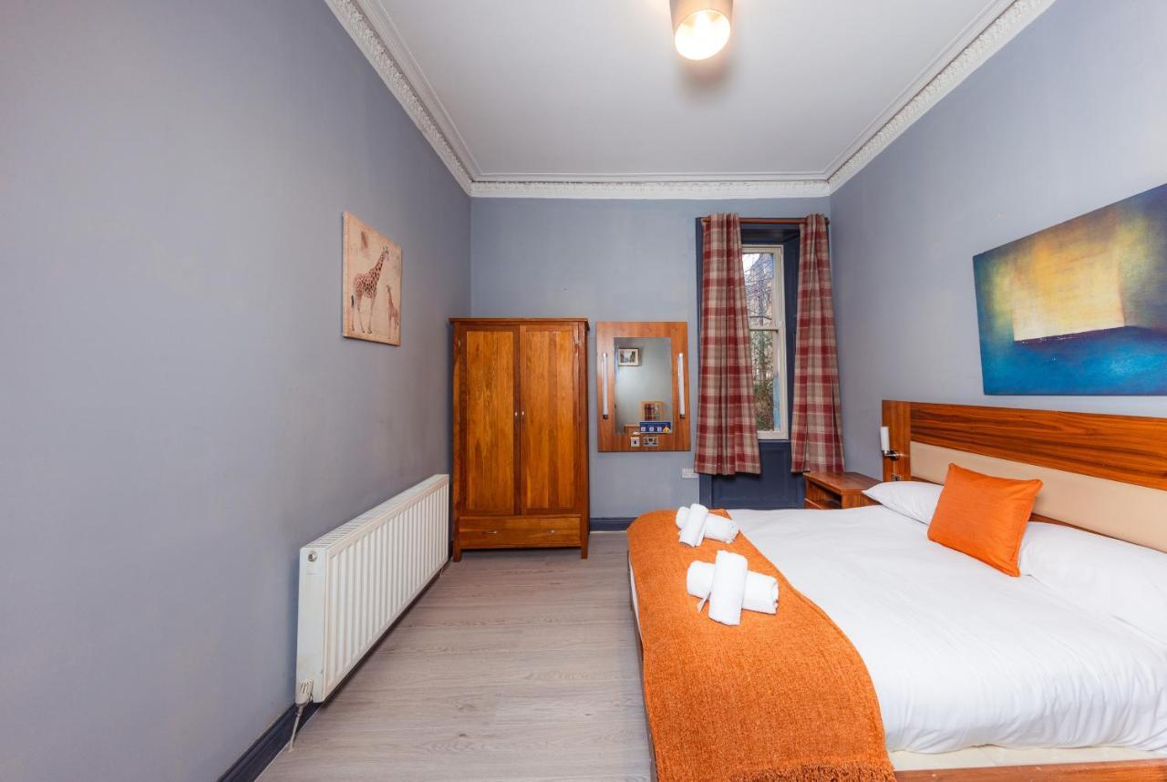 Calton Hill Victorian Old Town Apartment
