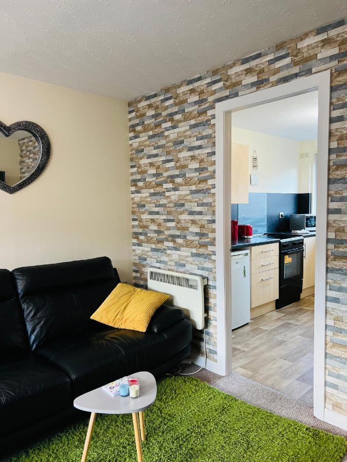 Lovely 1bed Serviced In Heart Of Apartment Edinburgh