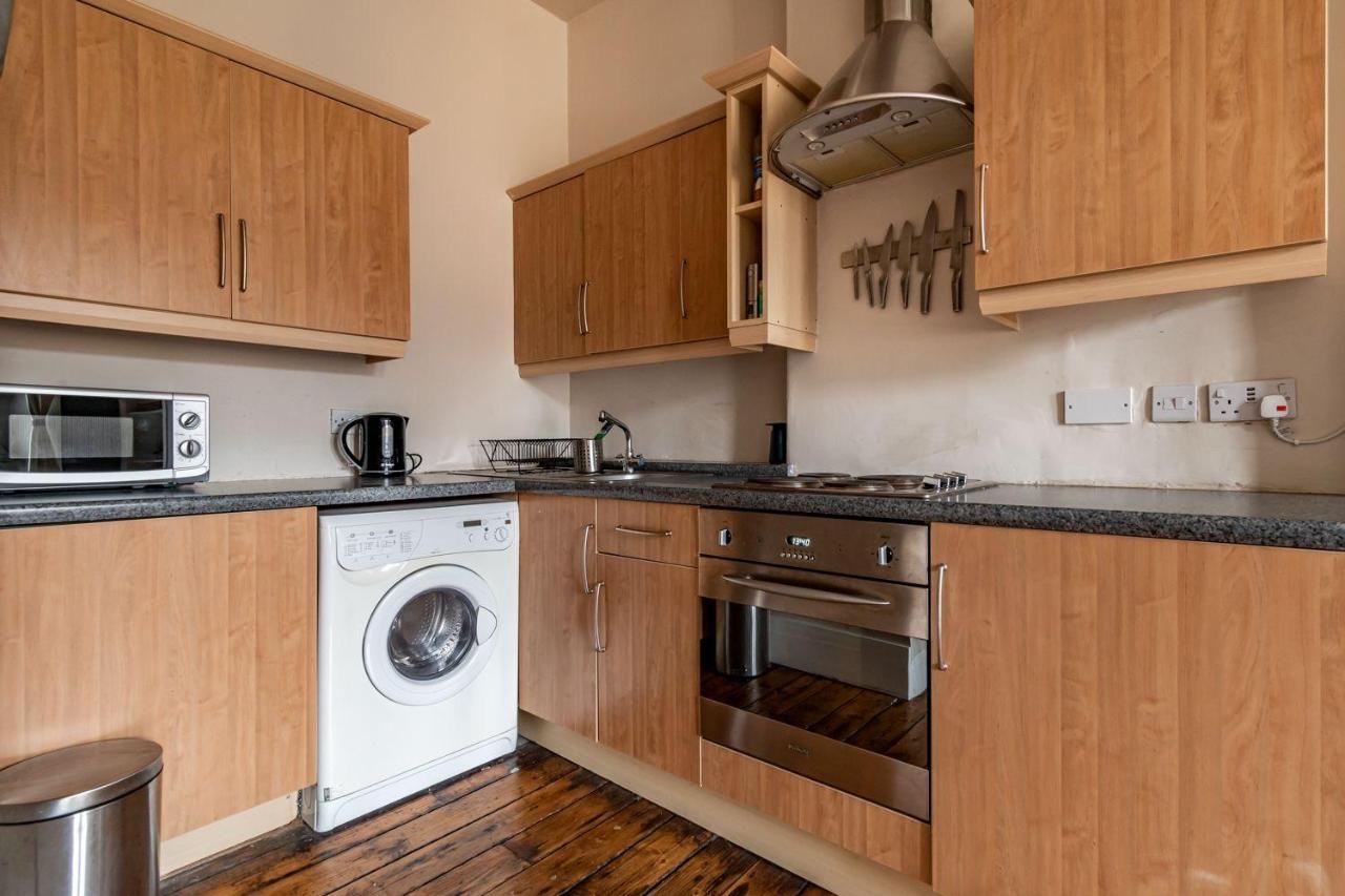 Watson Crescent Apartment *