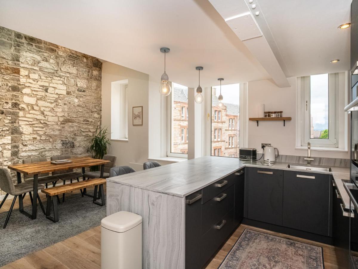 Appartement Pass The Keys Stunning 3 Bed Loft Style With Free Parking *
