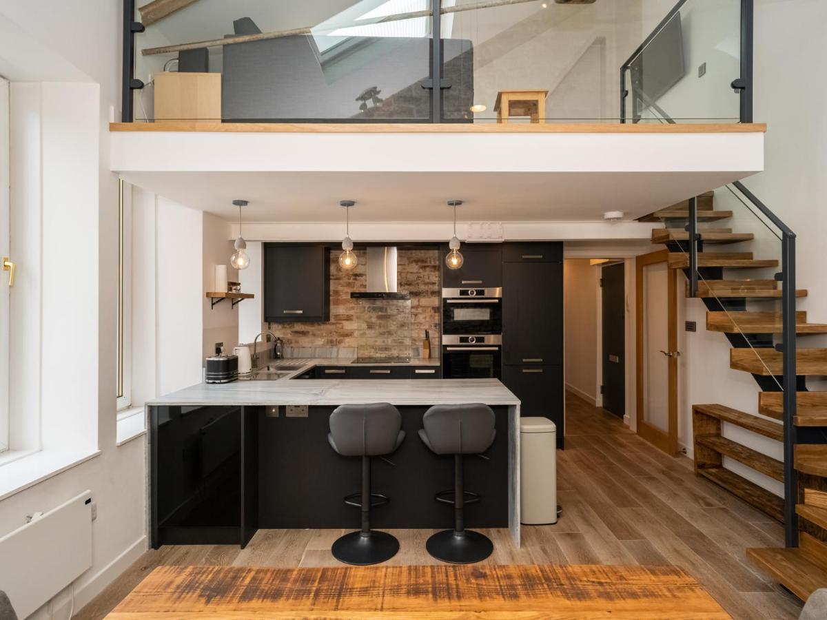 Appartement Pass The Keys Stunning 3 Bed Loft Style With Free Parking *